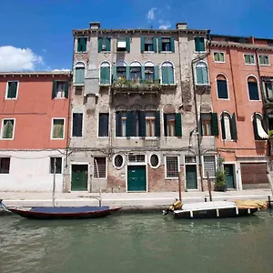Di.gianfranco Piano Nobile Venise